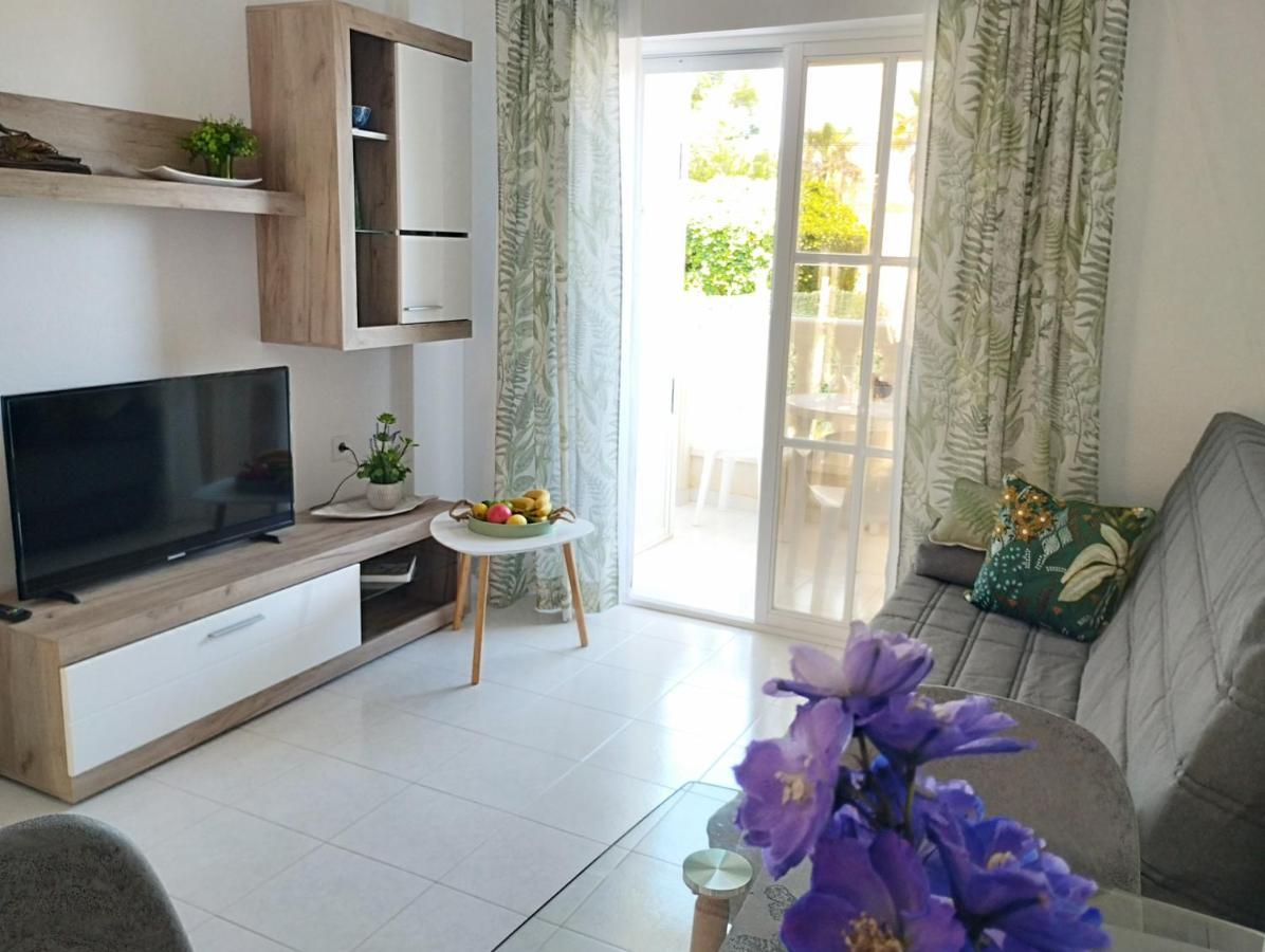 Torrevista Three Bedroom Apartment, Two Swimming Pools And Garage Torrevieja Exteriér fotografie